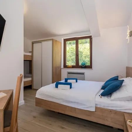 Girasole Apartman *
